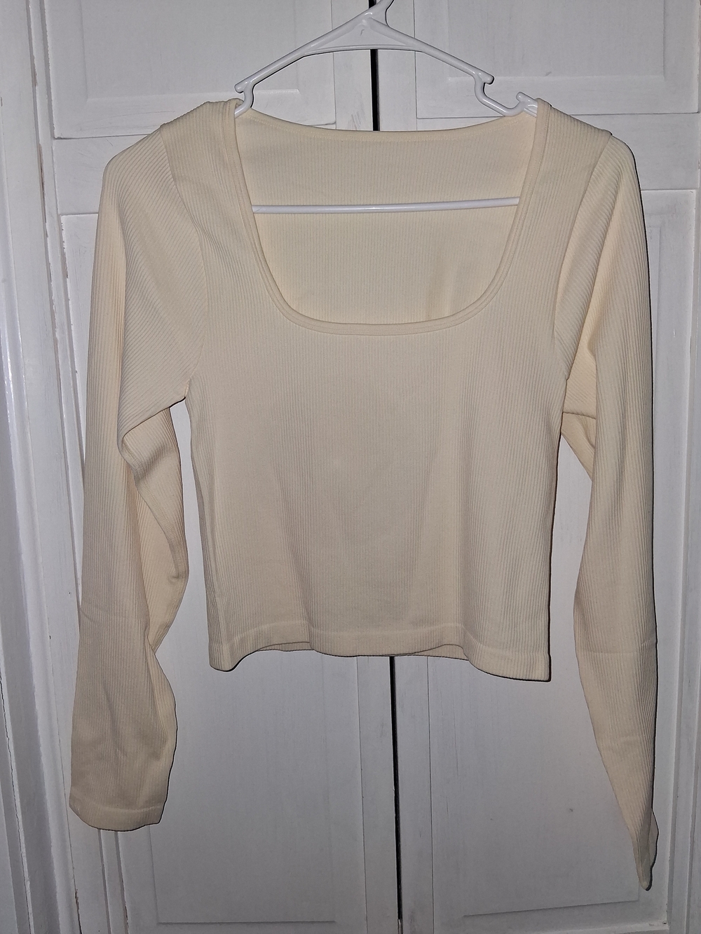 OQQ Square-Neck Ribbed Long-Sleeve Top in Cream